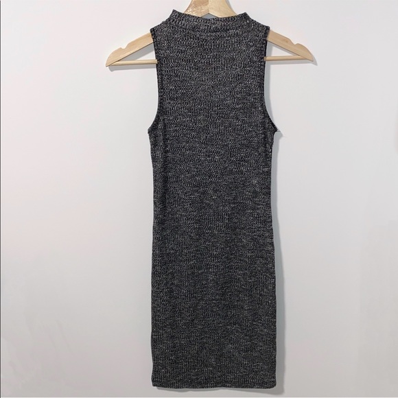 Choker Neck Bodycon Dress - Picture 3 of 3